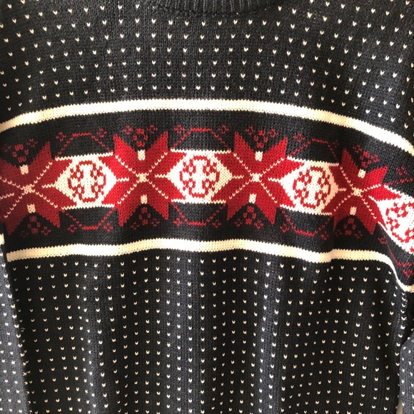 Oversized Snowflake Sweater [Pop Boutique] - Picture 3 of 5
